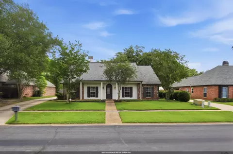 2040 Oakcliff Dr, Baton Rouge, LA 70810
