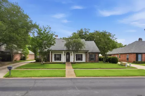 2040 Oakcliff Dr, Baton Rouge, LA 70810