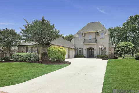 40136 Swan Cir, Gonzales, LA 70737
