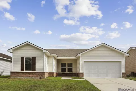 13019 Vermillion Dr, Denham Springs, LA 70726