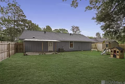Exterior - 29901 Magnolia Dr, Walker, LA 70785 photo 4 of 6