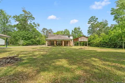 Exterior - 15035 Crystal Dr, Pride, LA 70770 photo 6 of 6