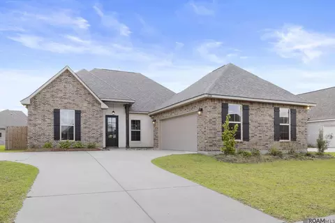 6524 Nesting Dr, Gonzales, LA 70737
