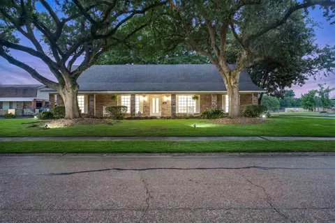 1438 S Woodhaven St, Baton Rouge, LA 70815
