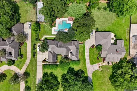 733 Woodleigh Dr, Baton Rouge, LA 70810