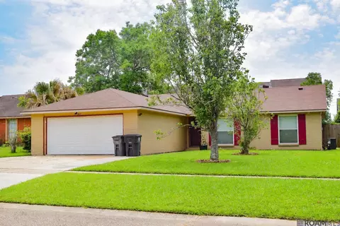 13618 Chalmette Ave, Baton Rouge, LA 70810