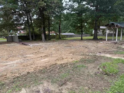 12759 Triple B Rd, Greenwell Springs, LA 70739