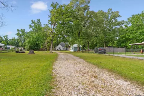 13698 Hammack Rd, Denham Springs, LA 70726
