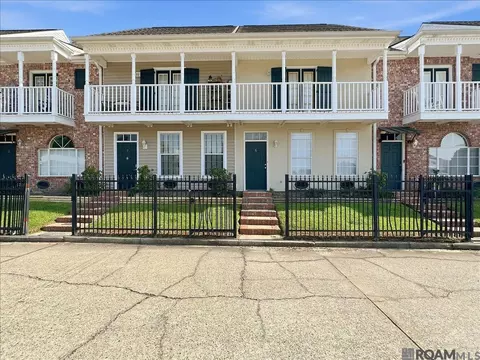 149 Aspen Sq # A-6, Denham Springs, LA 70726