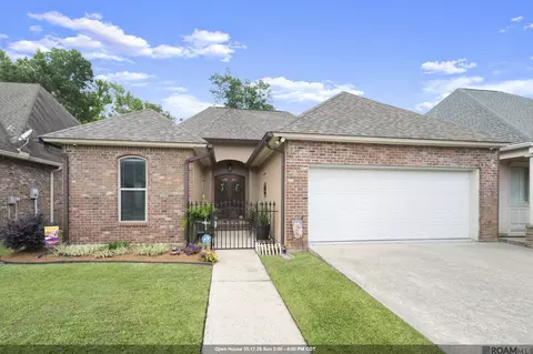 8425 Le Marie Ct, Denham Springs, LA 70706