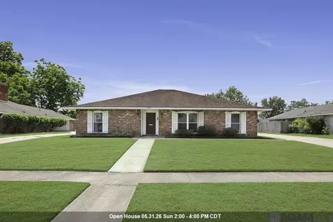 8958 Cottage Dr, Baton Rouge, LA 70806