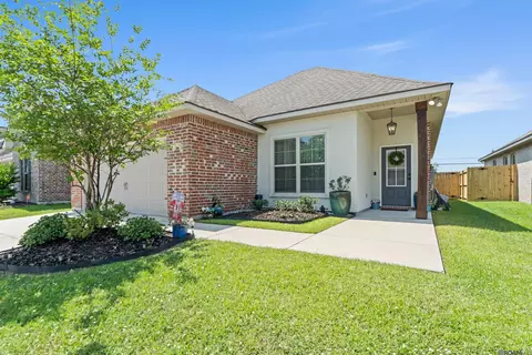 8020 Rocky Trail Ave, Baton Rouge, LA 70820