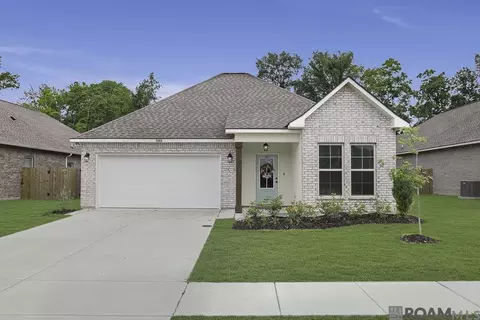 38404 Queen St, Prairieville, LA 70769