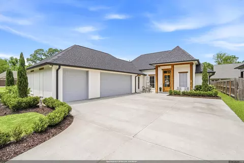 460 Clock Tower Dr, Saint Gabriel, LA 70776