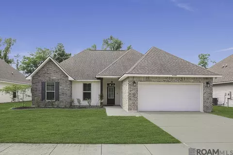 40099 Trace Ave, Prairieville, LA 70769