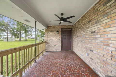 Exterior - 18875 La Hwy 22, Maurepas, LA 70449 photo 3 of 3