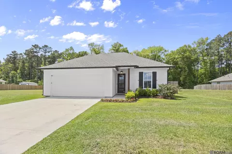 33945 Highridge Ave, Denham Springs, LA 70706