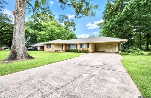 9372 Woodbine Dr, Baton Rouge, LA 70815
