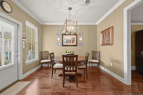 2907 Magazine Dr, Baton Rouge, LA 70816