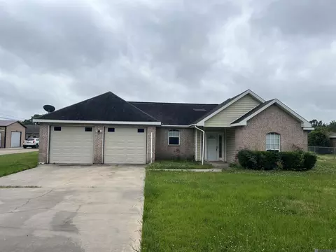 258 Compress Rd, Opelousas, LA 70570