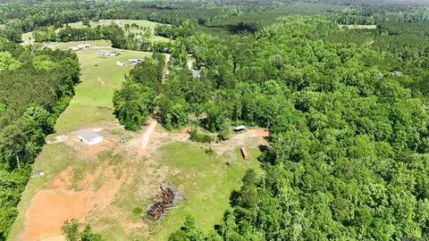 6257 Upper C C Rd, Clinton, LA 70722