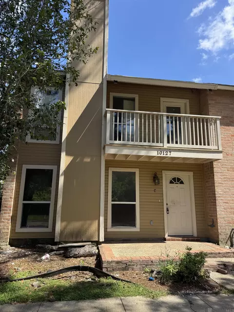 10127 Cashel Ave # C, Baton Rouge, LA 70815
