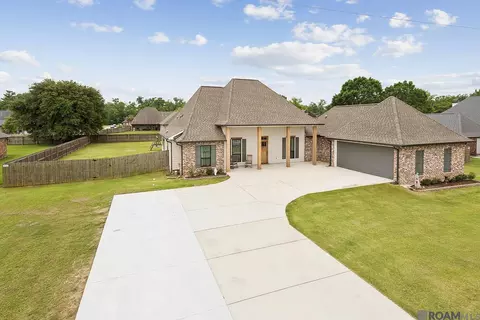 42462 Bart St, Gonzales, LA 70737