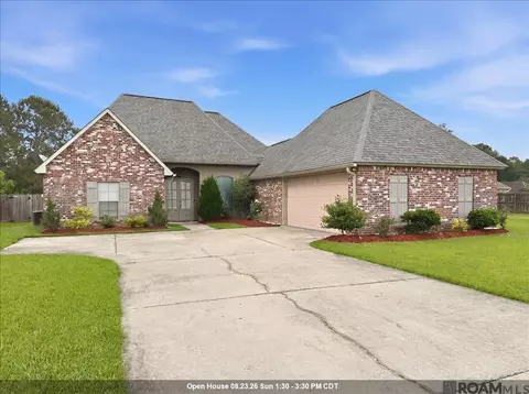 33902 Renee Dr, Denham Springs, LA 70706