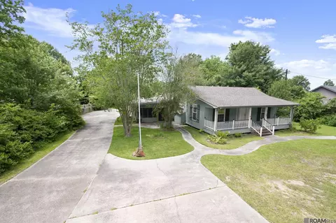 17197 Old Jefferson, Prairieville, LA 70769