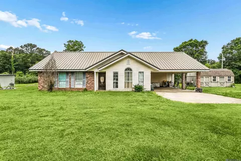 54097 Sweetwater Rd, Independence, LA 70443