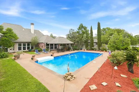 15499 Ryan Ave, Prairieville, LA 70769