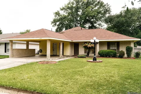 10481 Birchwood Dr, Baton Rouge, LA 70807