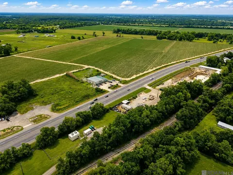 Tract B Hwy 190 West, Port Allen, LA 70767
