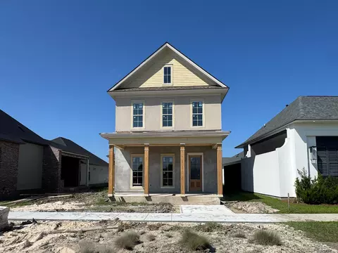 13847 Golden Holly Ln, Baton Rouge, LA 70810
