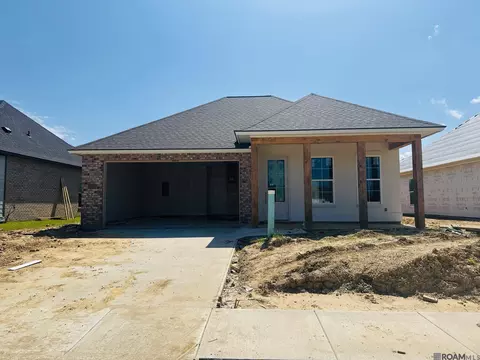 37350 Hereford St, Prairieville, LA 70769