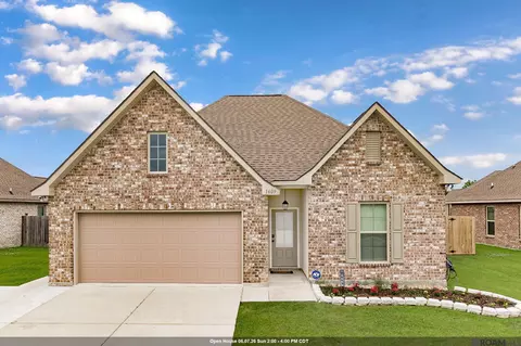 1609 Rangeland Ave, Zachary, LA 70791