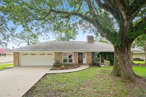 1951 Shawn Dr, Baton Rouge, LA 70806