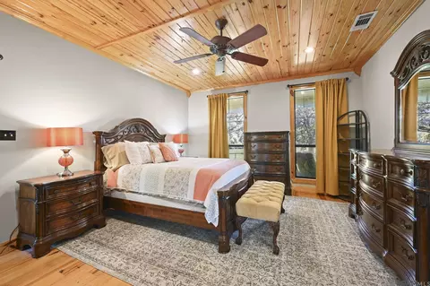 Bedroom - 18003 Faller Rd, Tickfaw, LA 70466 photo 2 of 3