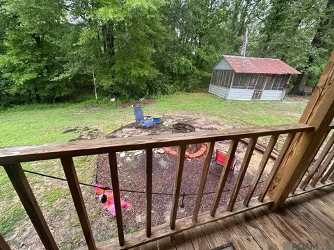 296 Julian King Rd, Wisner, LA 71378