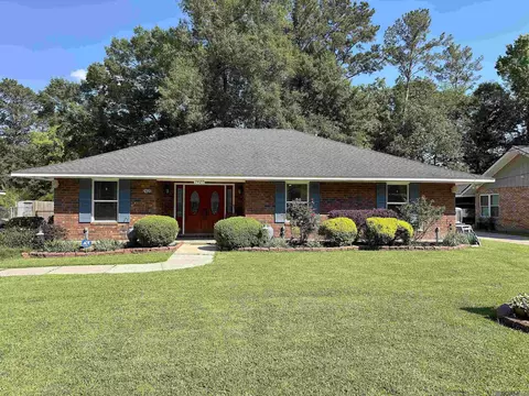 2420 Sherry St, Denham Springs, LA 70726