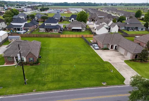 335 W Main St, Brusly, LA 70719 photo 5