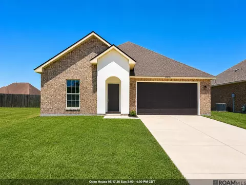 13876 Avocado Dr, Denham Springs, LA 70726