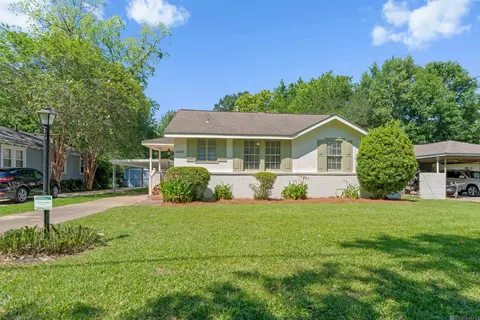 4449 Orchid Dr, Baton Rouge, LA 70808