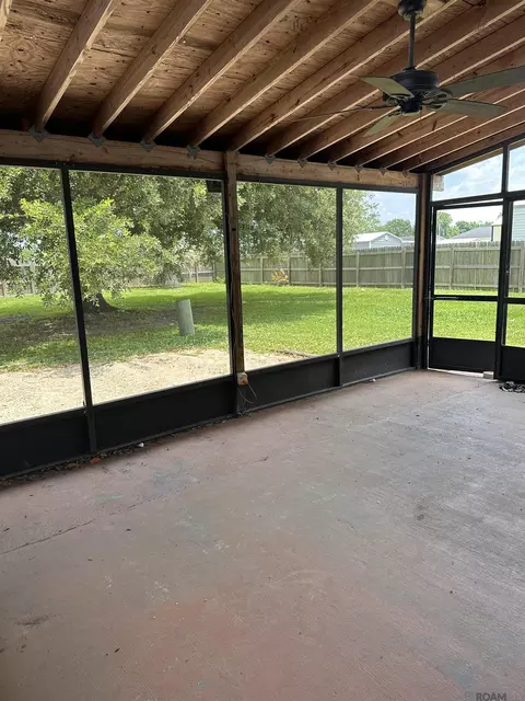 116 Alisha Dr, Gray, LA 70359 photo 2