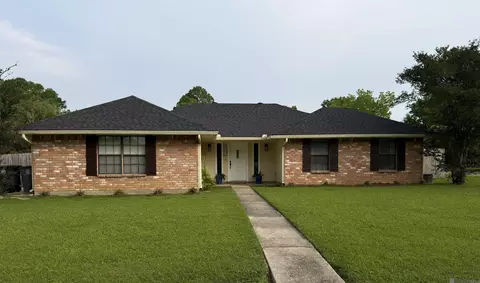 17611 Bevan Dr, Baton Rouge, LA 70817