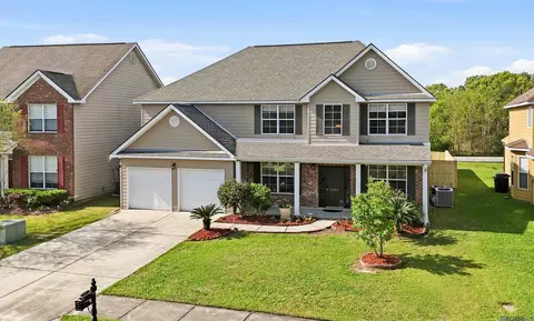 14222 Cedar Pointe Ave, Baton Rouge, LA 70809