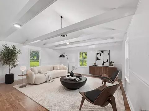 Living - 12725 Arnold Rd, Walker, LA 70785 photo 1 of 5