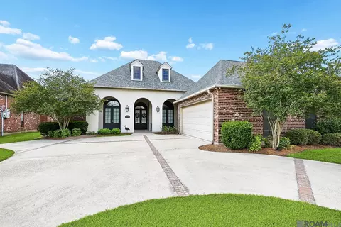 18433 Lake Harbor Ln, Prairieville, LA 70769