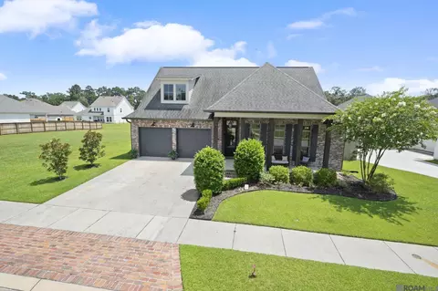 12896 Solemn Oaks Ave, Baton Rouge, LA 70818