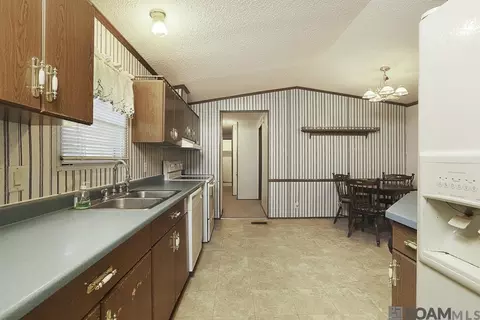 29437 Burns Ln, Walker, LA 70785 photo 10